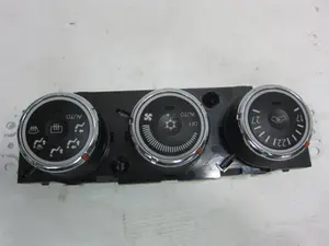 Foto de MANDO CALEFACCION / AIRE ACONDICIONADO MITSUBISHI ASX (GA0W) 1.6 CAT (117 CV / 86 KW) referencia 7820B079