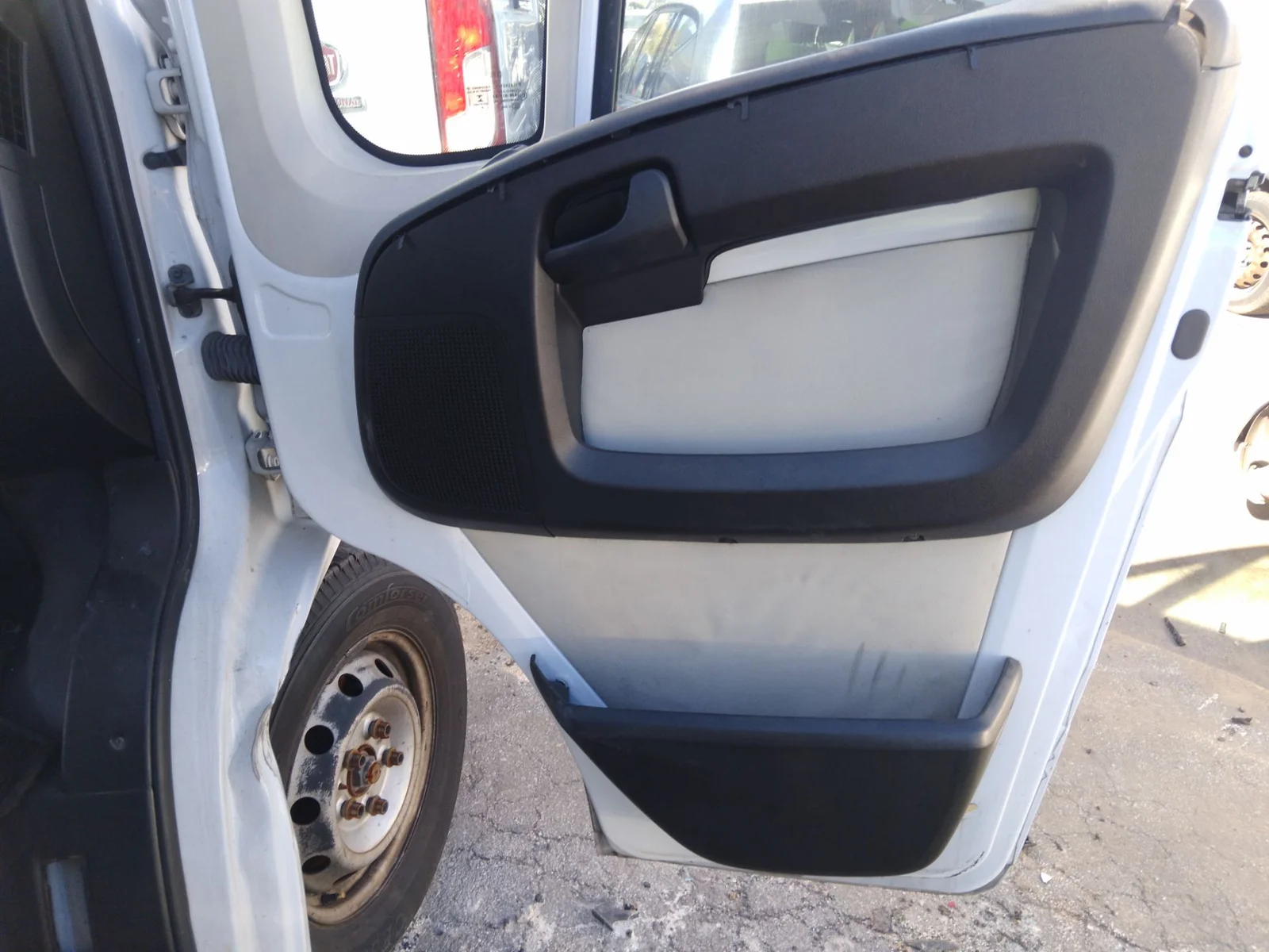 Foto de GUARNECIDO PUERTA DELANTERA DERECHA FIAT DUCATO 3 MAXI FURGÓN TS 35 (295) 2.3 JTD CAT (131 CV / 96 KW) referencia 735714295