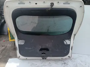 Foto de CERRADURA MALETERO / PORTON HYUNDAI I40 CW (VF) 1.7 CRDi CAT (141 CV / 104 KW)