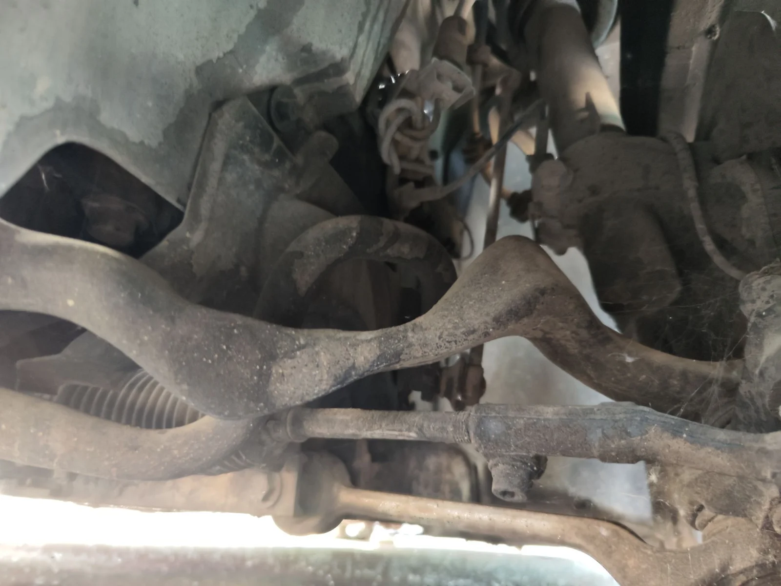 Foto de CREMALLERA DIRECCION BMW SERIE 1 BERLINA (E81/E87) 2.0 16V Diesel CAT (122 CV / 90 KW)