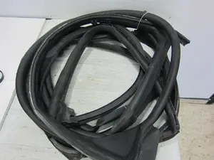 Foto de NO IDENTIFICADO TESLA MODEL S eléctrico 270 kW (367 CV / 270 KW) foto 3