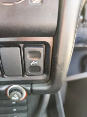 Foto de MANDO ELEVALUNAS DELANTERO DERECHO SEAT IBIZA (6K1) 1.4  (60 CV / 44 KW)