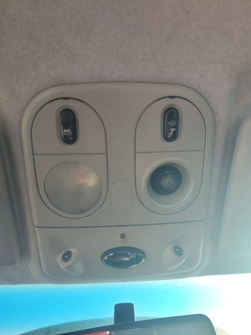 Foto de LUZ INTERIOR RENAULT LAGUNA (B56) 2.0 (113 CV / 83 KW)
