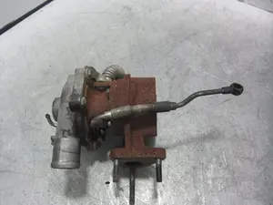 Foto de TURBOCOMPRESOR SUZUKI SWIFT BERLINA (RS/MZ) 1.3 DDiS Diesel CAT (69 CV / 51 KW) referencia 54351014809 foto 4