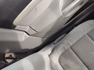 Foto de ASIENTO DELANTERO IZQUIERDO SEAT ALHAMBRA (710) 2.0 TDI (140 CV / 103 KW) foto 2