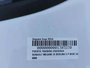 Foto de PUERTA TRASERA IZQUIERDA RENAULT MEGANE III BERLINA 5P 1.2 TCE (132 CV / 97 KW) foto 9