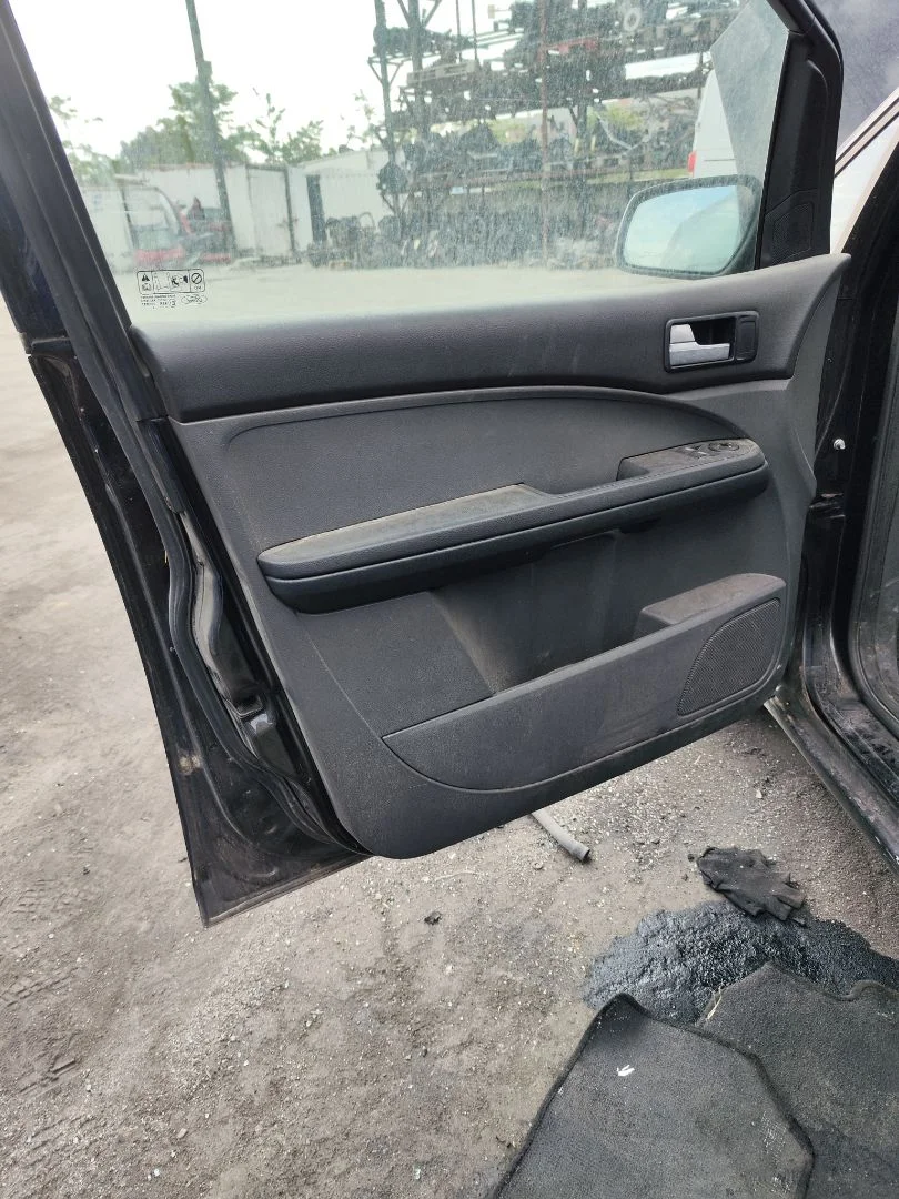 Foto de GUARNECIDO PUERTA DELANTERA IZQUIERDA FORD FOCUS C-MAX (CAP)(2003) 1.6 TDCi CAT (109 CV / 80 KW) referencia 1453939