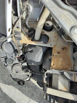 Foto de DEPOSITO LIMPIA CITROEN C4 BERLINA 1.6 16V HDi (90 CV / 66 KW)