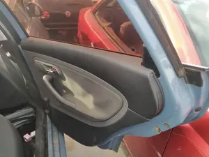 Foto de CERRADURA PUERTA TRASERA DERECHA SEAT CORDOBA BERLINA (6L2) 1.4 16V (75 CV / 55 KW) referencia 3B4839015AN