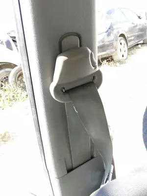 Foto de CINTURON SEGURIDAD DELANTERO DERECHO HYUNDAI ELANTRA (XD) 2.0 CRDi CAT (113 CV / 83 KW)