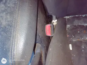 Foto de ENGANCHE CINTURON DELANTERO IZQUIERDO KIA RIO (UB) 1.2 CAT (86 CV / 63 KW)