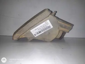 Foto de FARO ANTINIEBLA DERECHO TOYOTA RAV4 (A2) 1.8 16V CAT (125 CV / 92 KW) referencia 1ZZFE foto 4
