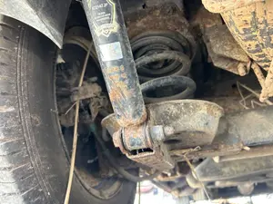 Foto de BRAZO SUSPENSION TRASERO IZQUIERDO RENAULT TRAFIC II FURGÓN 2.5 dCi Diesel CAT (135 CV / 99 KW)