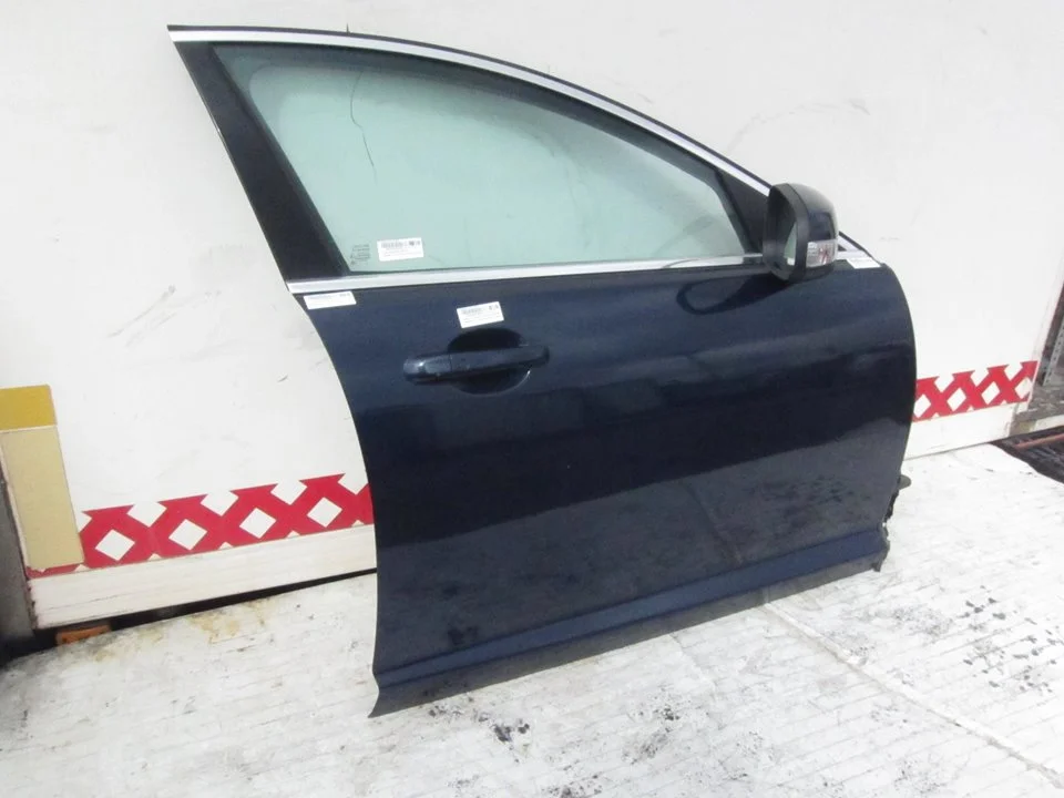 Foto de PUERTA DELANTERA DERECHA JAGUAR XF 2.7 V6 Diesel CAT (207 CV / 152 KW)