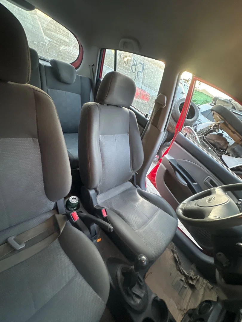 Foto de ASIENTO DELANTERO IZQUIERDO KIA PICANTO (SA) 1.1 CAT (65 CV / 48 KW)