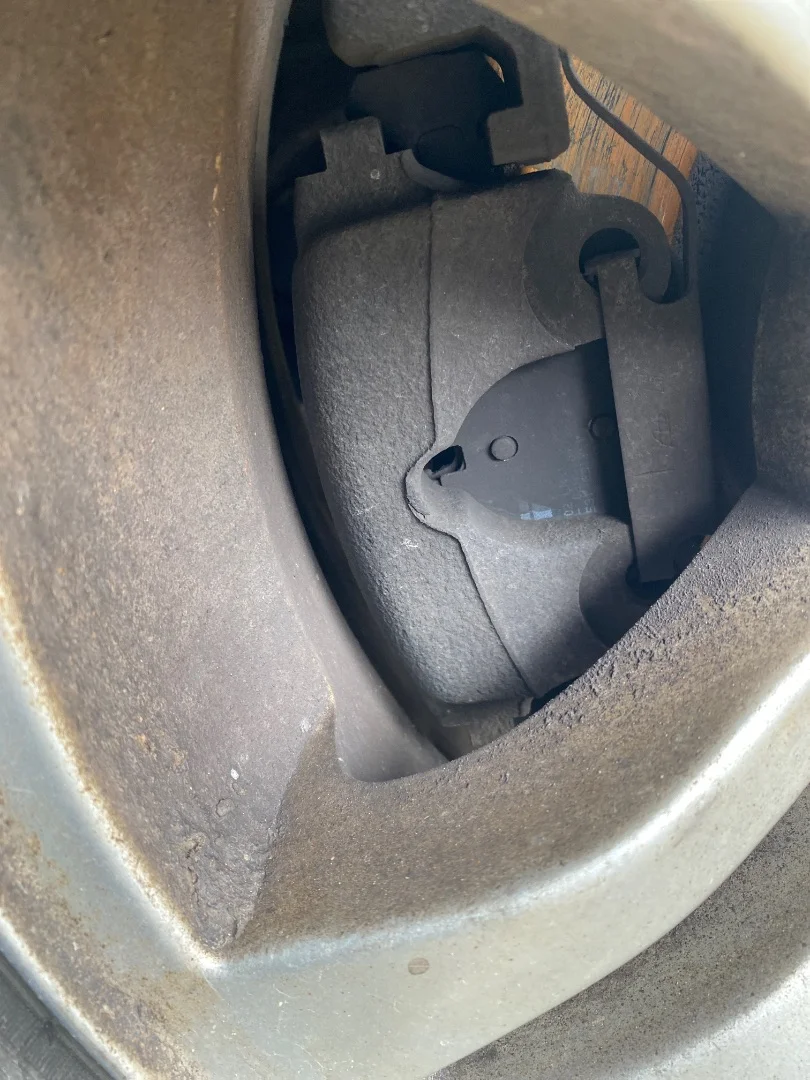 Foto de PINZA DE FRENO DELANTERA DERECHA BMW SERIE X3 (E83) 2.0 Turbodiesel CAT (177 CV / 130 KW)