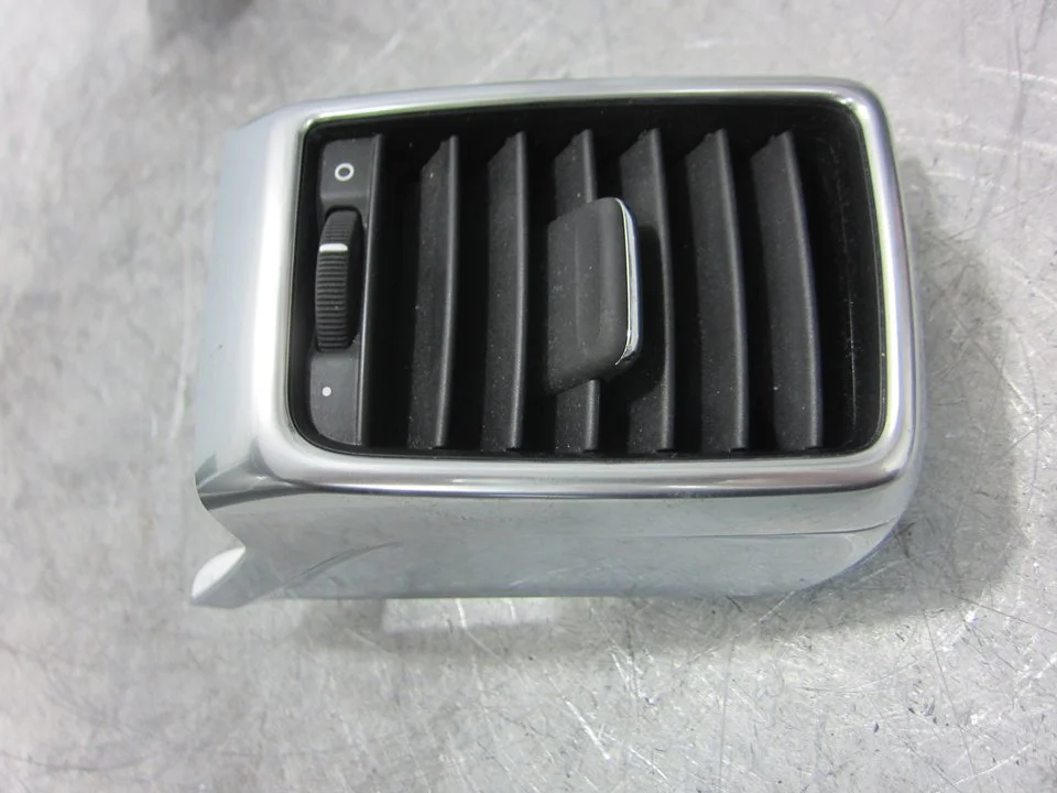 Foto de REJILLA AIREADORA PORSCHE PANAMERA (TIPO 970) referencia 970553171