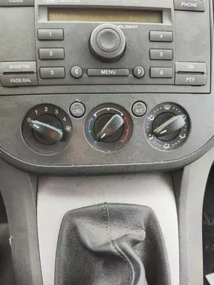 Foto de MANDO CALEFACCION / AIRE ACONDICIONADO FORD FOCUS C-MAX (CAP)(2003) 1.6 TDCi CAT (109 CV / 80 KW) referencia 1719799