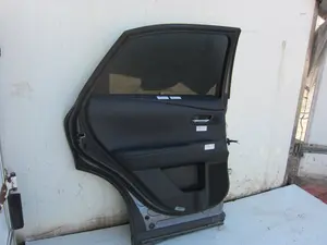 Foto de PUERTA TRASERA IZQUIERDA LEXUS RX (GGL1/GYL1) 3.5 V6 24V CAT (249 CV / 183 KW) foto 5
