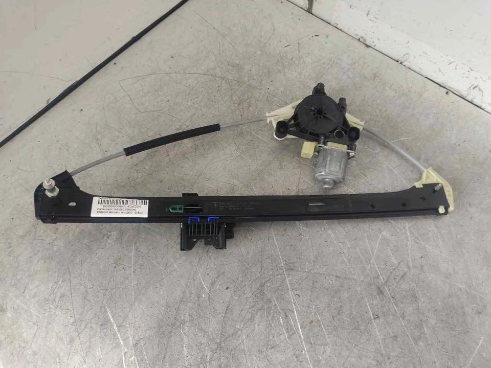 Foto de ELEVALUNAS TRASERO DERECHO PORSCHE MACAN (95BA) referencia 95B839462B