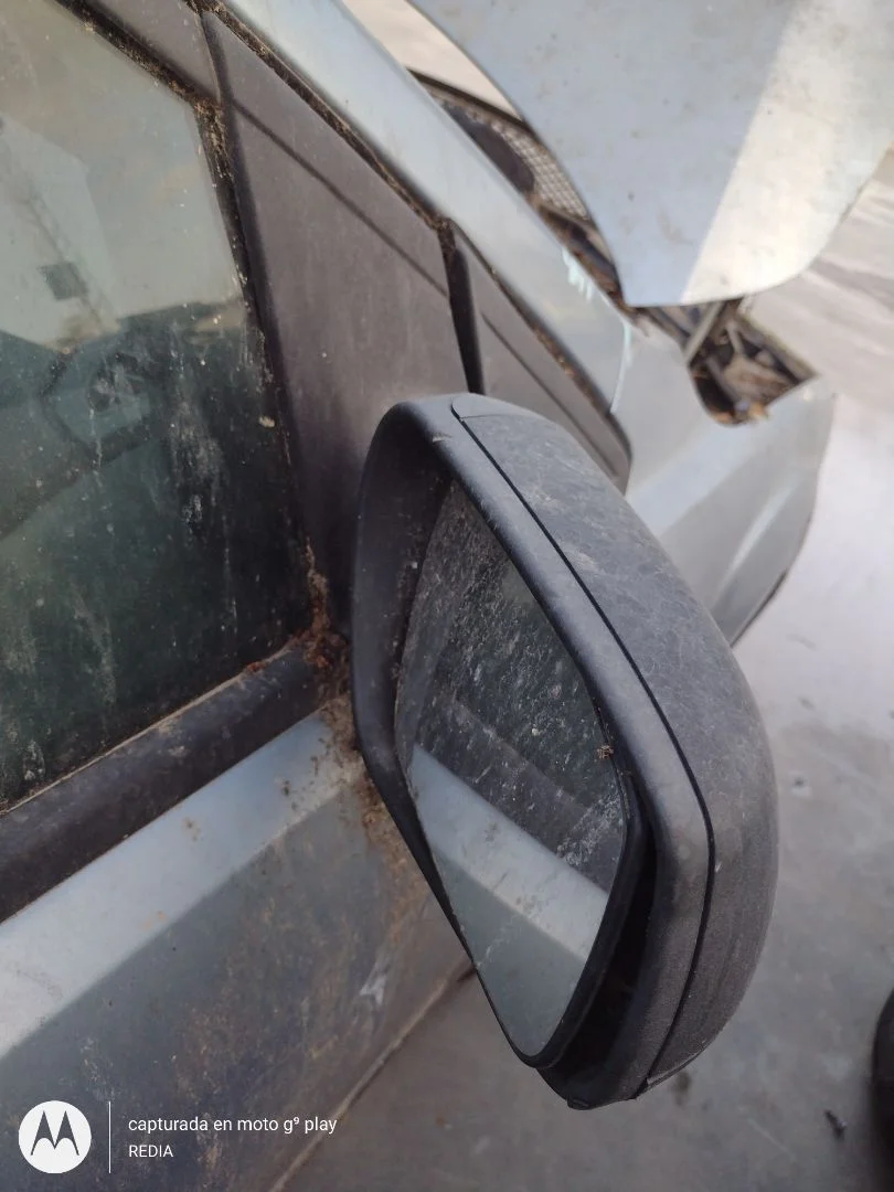 Foto de RETROVISOR DERECHO FORD FOCUS SPORTBREAK (CAP) 1.6 16V CAT (101 CV / 74 KW) referencia 1510871
