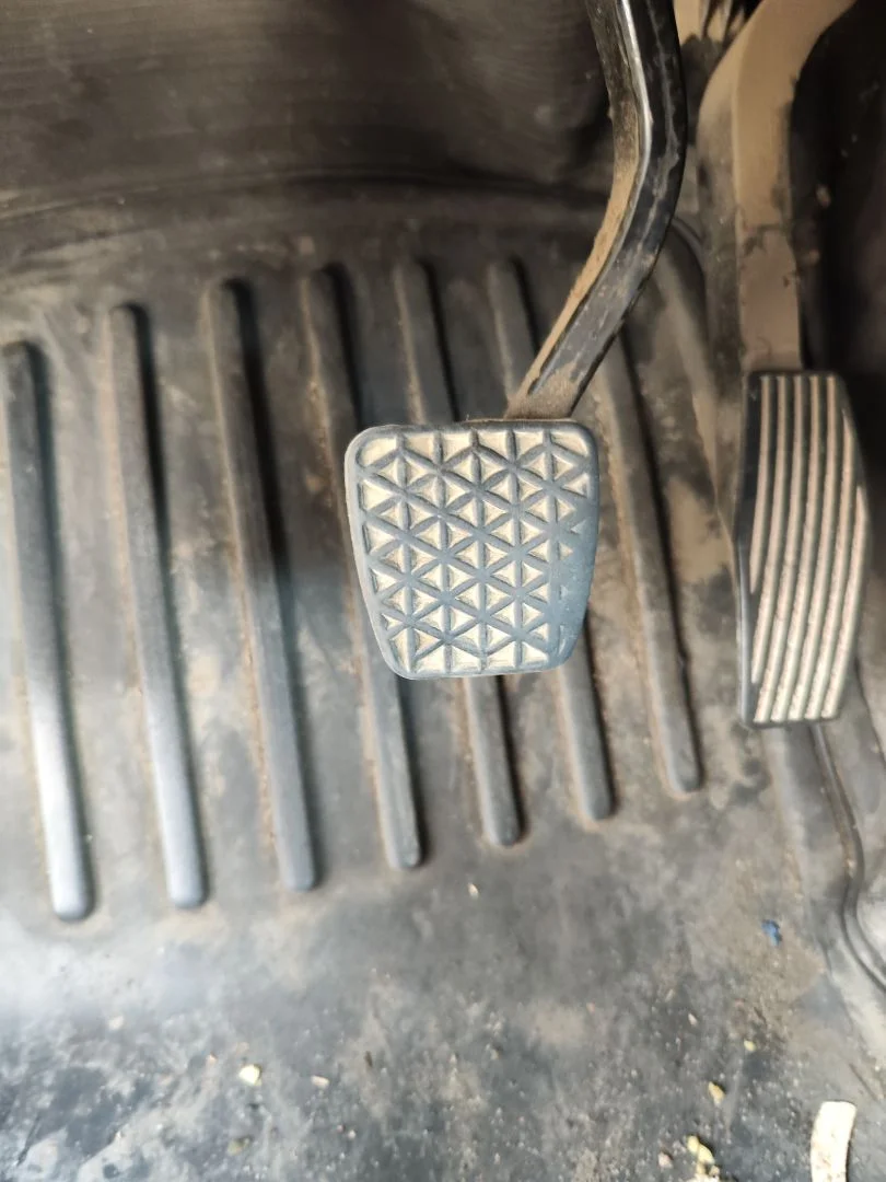 Foto de PEDAL FRENO OPEL COMBO (CORSA C) 1.3 16V CDTI CAT (Z 13 DT / LN9) (69 CV / 51 KW) referencia 24429066