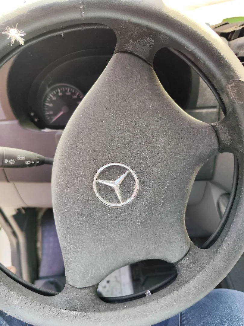 Foto de AIRBAG DELANTERO IZQUIERDO MERCEDES-BENZ SPRINTER II FURGÓN 2.1 CDI CAT (88 CV / 65 KW)