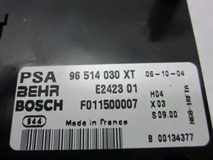 Foto de MANDO CALEFACCION / AIRE ACONDICIONADO CITROEN XSARA BERLINA 1.6 16V CAT (NFU / TU5JP4) (109 CV / 80 KW) referencia 96514030XT foto 4