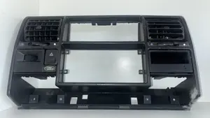Foto de NO IDENTIFICADO LAND ROVER DISCOVERY (LT) 4.0 V8 CAT (185 CV / 136 KW) foto 2
