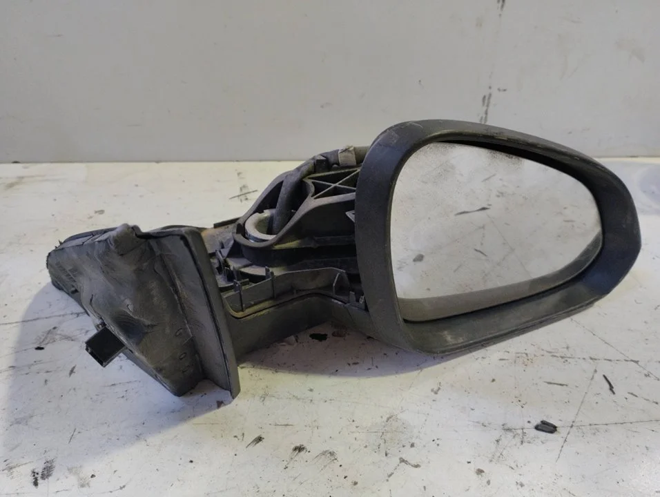 Foto de RETROVISOR DERECHO OPEL INSIGNIA BERLINA referencia 13320193