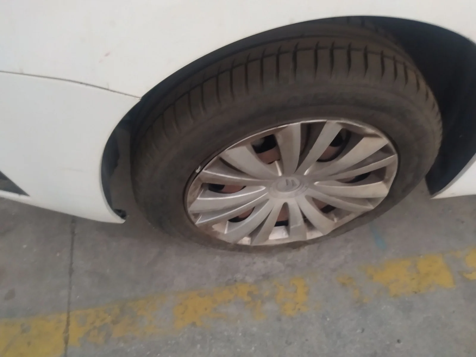 Foto de AMORTIGUADOR DELANTERO IZQUIERDO CITROEN C4 PICASSO 1.6 HDi FAP (112 CV / 82 KW) referencia 9810763880