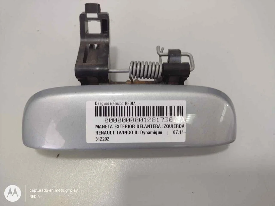 Foto de MANETA EXTERIOR DELANTERA IZQUIERDA RENAULT TWINGO III 1.0 SCe (71 CV / 52 KW) referencia 312202