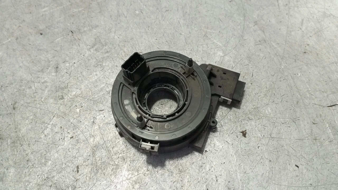 Foto de ANILLO AIRBAG SEAT ALTEA (5P1) 1.6 TDI (105 CV / 77 KW) referencia 1K0959653C