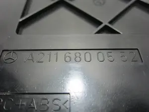 Foto de MANDO MULTIFUNCION MERCEDES-BENZ CLS (BM 219) 5.0 V8 24V CAT (306 CV / 225 KW) referencia A2116800552 foto 3