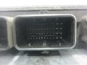 Foto de CENTRALITA MOTOR UCE RENAULT MEGANE II BERLINA 3P 1.5 dCi Diesel (82 CV / 60 KW) referencia 8200334419 foto 6