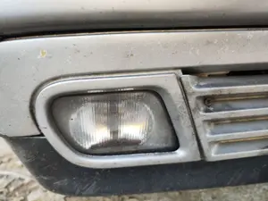 Foto de FARO ANTINIEBLA DERECHO MERCEDES-BENZ CLASE E (BM 210) BERLINA 3.0 Turbodiesel CAT (177 CV / 130 KW)