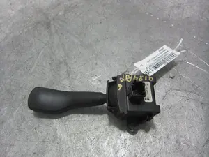 Foto de MANDO INTERMITENTES BMW SERIE 3 COMPACTO (E46) M47N204D4 referencia 8363662 foto 4