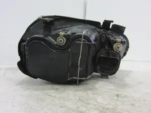 Foto de FARO IZQUIERDO VOLKSWAGEN GOLF IV BERLINA (1J1)(10.1997) 1.6 (101 CV / 74 KW) referencia 15014500 foto 3