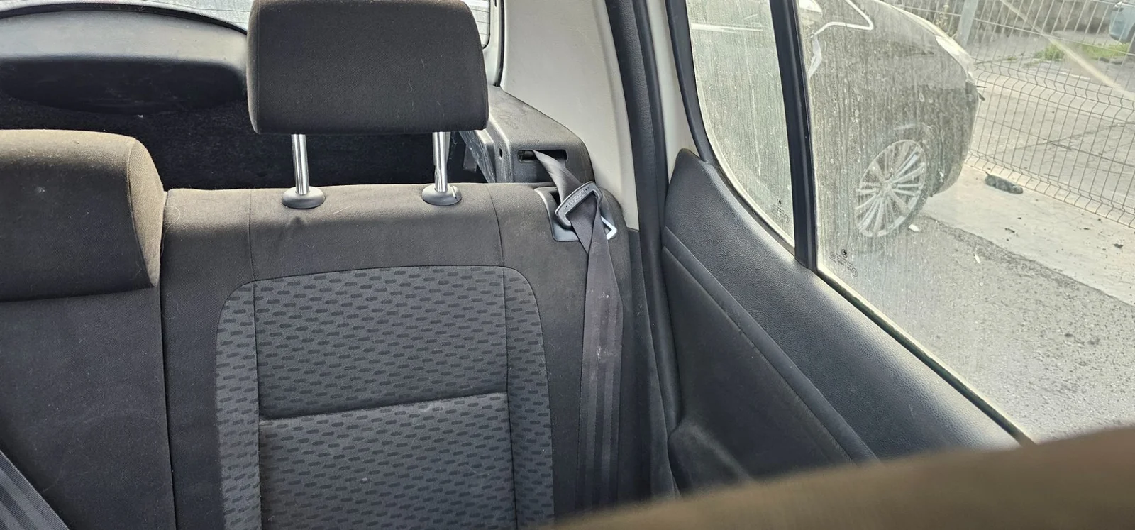 Foto de CINTURON SEGURIDAD TRASERO IZQUIERDO SKODA FABIA (5J2) 1.2 (60 CV / 44 KW)