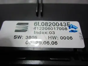 Foto de MANDO CLIMATIZADOR SEAT IBIZA (6L1) 1.9 TDI (101 CV / 74 KW) referencia 6L080043E foto 3