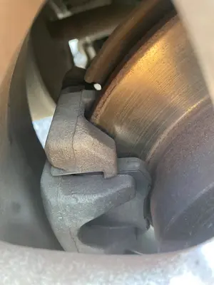 Foto de PINZA DE FRENO TRASERA DERECHA HONDA CIVIC BERLINA 3 PUERTAS (EP) 1.6 VTEC CAT (D 16 V 1) (110 CV / 81 KW)