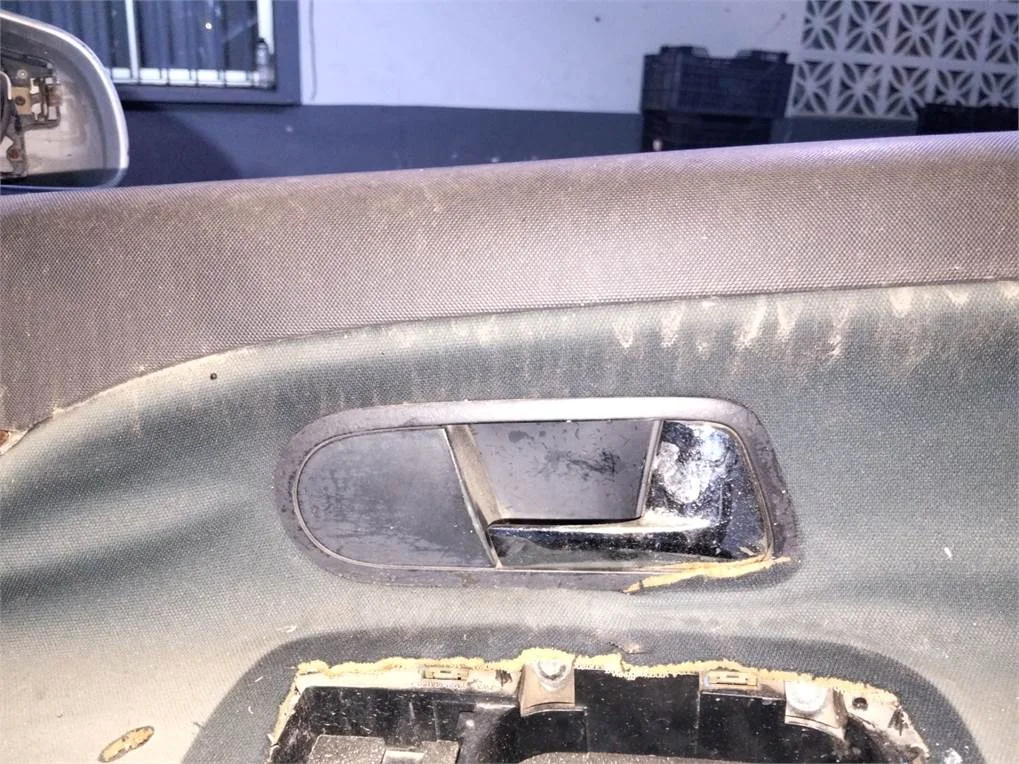 Foto de MANETA INTERIOR DELANTERA DERECHA SEAT ALHAMBRA (7V9)