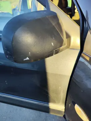 Foto de RETROVISOR DERECHO KIA CARENS (RS) 2.0 Turbodiesel CAT (113 CV / 83 KW) referencia 0K2HB69120 foto 1
