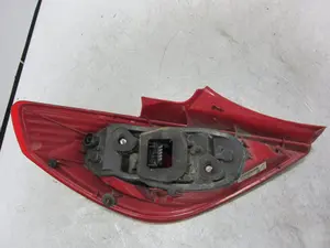 Foto de PILOTO TRASERO DERECHO OPEL CORSA D referencia 89038961A foto 3