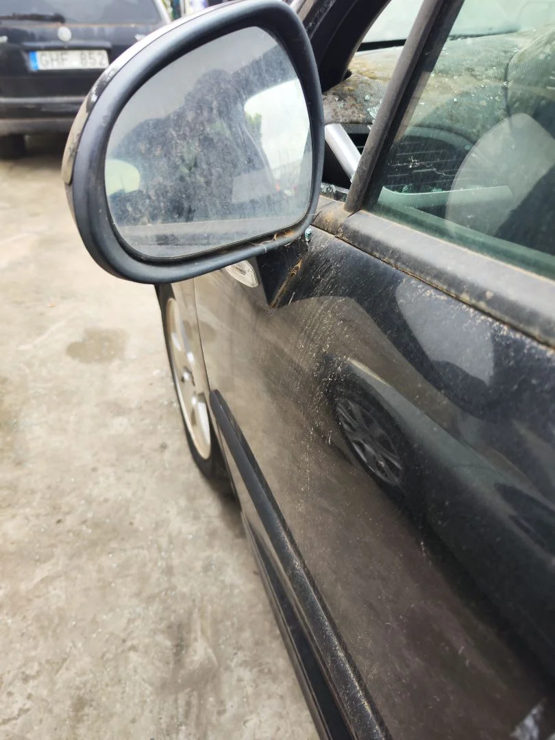 Foto de RETROVISOR IZQUIERDO PEUGEOT 207 1.4 16V CAT (KFU / ET3J4) (88 CV / 65 KW) referencia 8149ZG