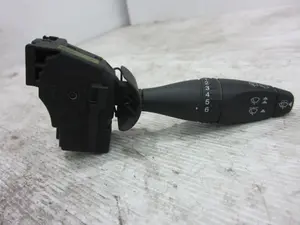 Foto de MANDO LIMPIA FORD FOCUS BERLINA (CAK) 1.8 TDDI Turbodiesel CAT (90 CV / 66 KW)
