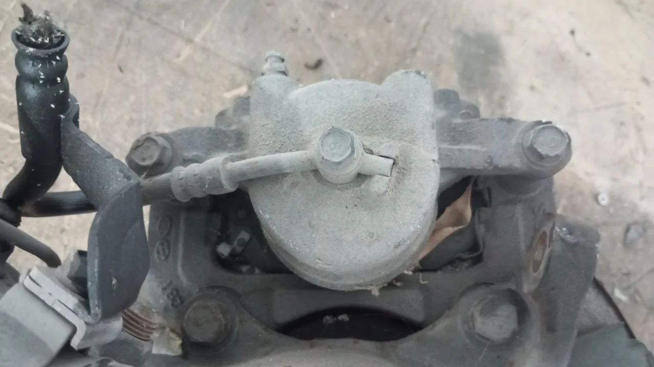 Foto de PINZA DE FRENO DELANTERA DERECHA HYUNDAI I40 CW (VF) 1.7 CRDi CAT (141 CV / 104 KW) referencia 58190-3ZA00