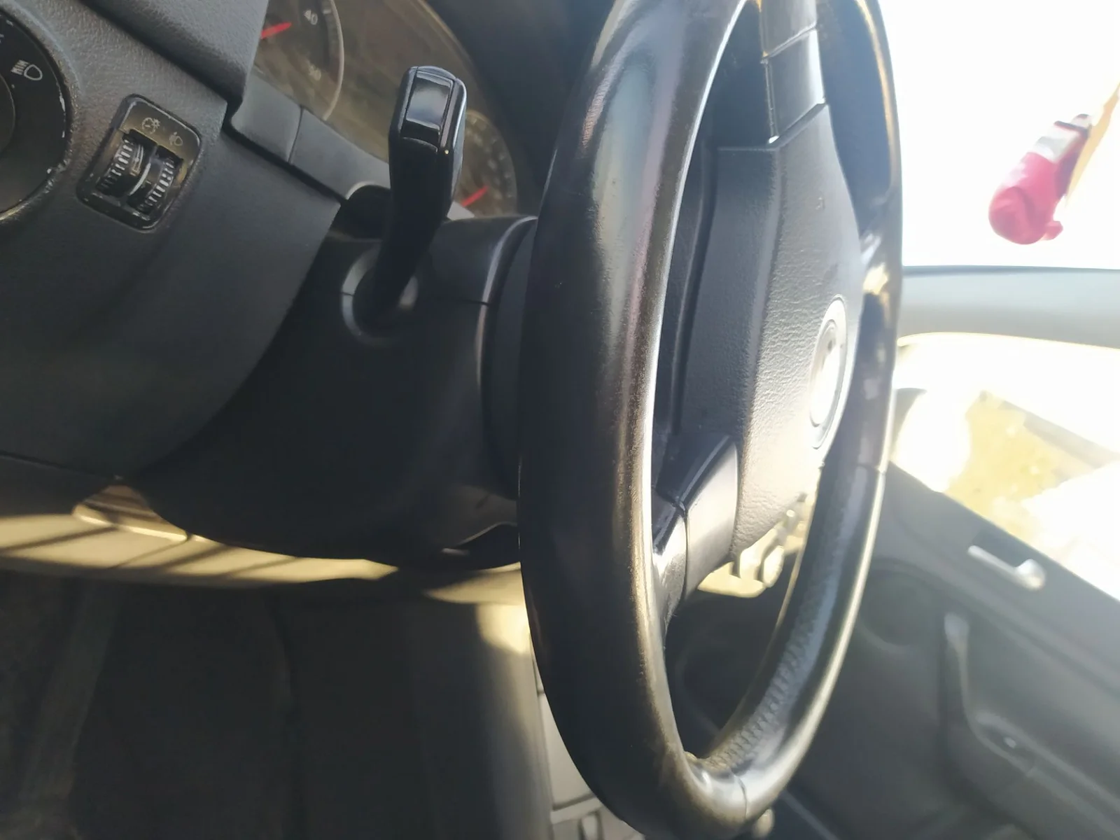 Foto de COLUMNA DIRECCION VOLKSWAGEN GOLF PLUS V (5M1) 1.9 TDI (105 CV / 77 KW)