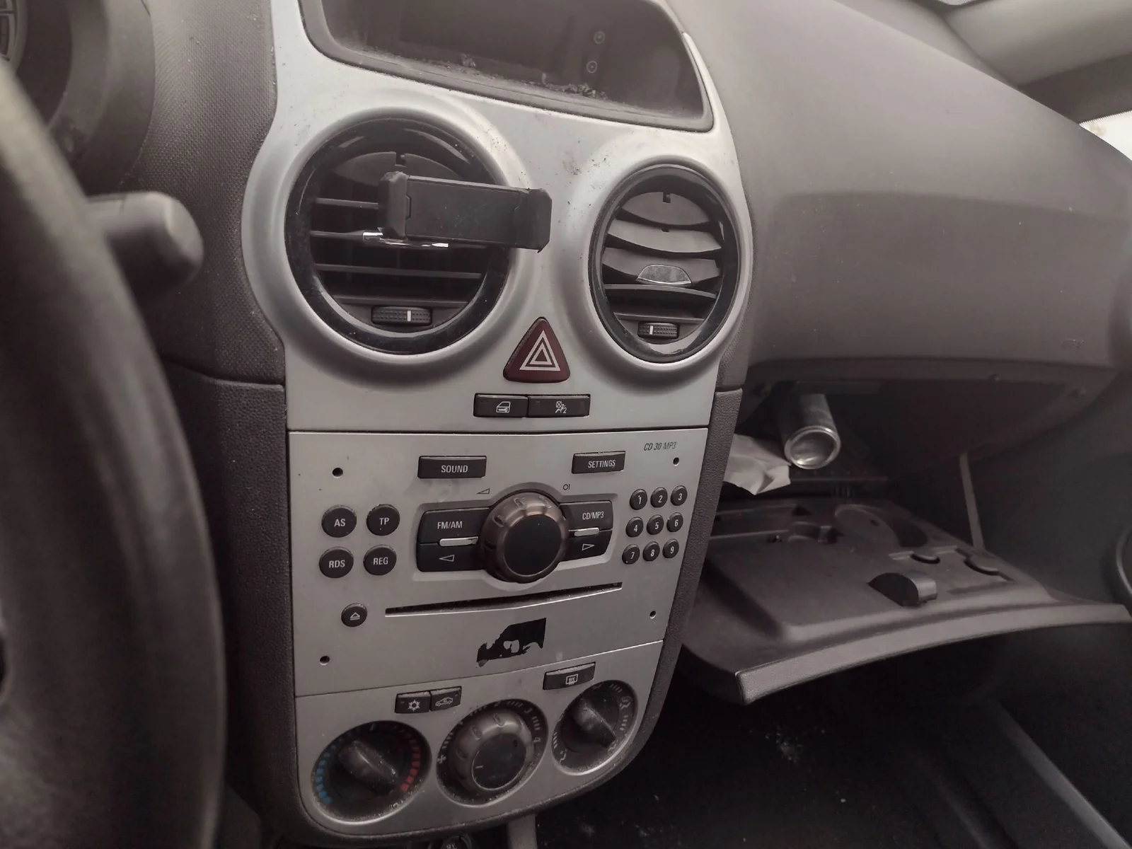 Foto de VENTILADOR CALEFACCION OPEL CORSA D 1.3 16V CDTI (75 CV / 55 KW)