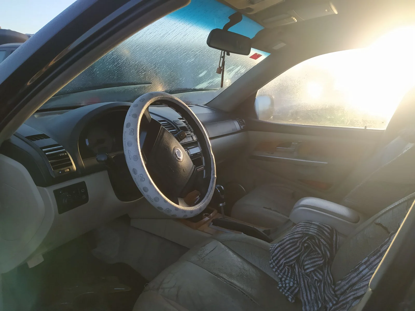Foto de CINTURON SEGURIDAD DELANTERO IZQUIERDO SSANGYONG REXTON 2.9 Turbodiesel CAT (120 CV / 88 KW)